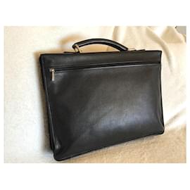 Longchamp-Saddlebags-Black