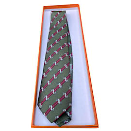 Hermès-Magnífica corbata de caballos Hermès-Roja,Caqui