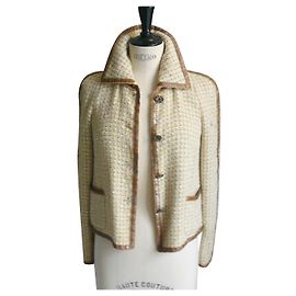 CHANEL Chaqueta corta de tweed beige BE T38 Multicolor