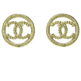 Pendiente de Chanel Dorado