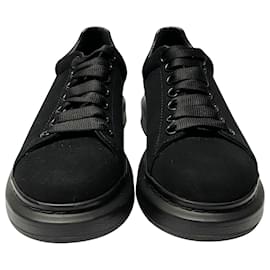 Alexander Mcqueen-Alexander McQueen Oversized Sneakers in Black Suede-Black