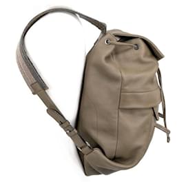 Brunello Cucinelli-Brunello Cucinelli backpack in green leather with silver Precious beaded straps-Green
