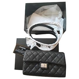 Borsa a banana Chanel Uniform Nero