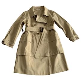 Prada Gabardinas Beige