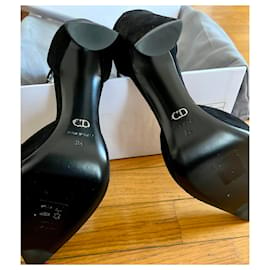 Christian Dior-Escarpins noirs dior en veau velours-Noir