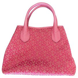 Diane von Furstenberg Rosa
