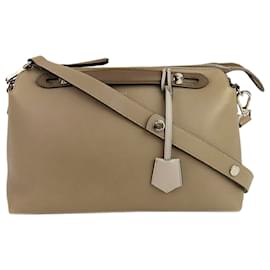 Fendi-Sacoche en cuir marron Fendi By The Way-Marron,Marron clair