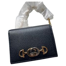 GUCCI  Leather Zumi Chain Wallet Black
