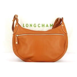 Longchamp-handbag-Brown