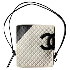 Chanel-Borsa a tracolla Cambon Maxi-Bianco