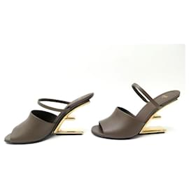 Fendi-NEW FENDI FIRST MULES SHOES 8R8212 IN TAUPE LEATHER 41 LEATHER SHOES 1100-Taupe