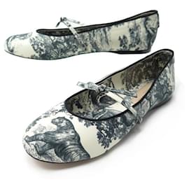 Sneaker Dior-ID Pelle di vitello e gomma bianche | DIOR