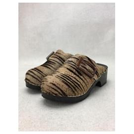 Fendi-Mules-Beige