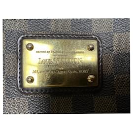 Louis Vuitton-POCHETTE EVA-Outro