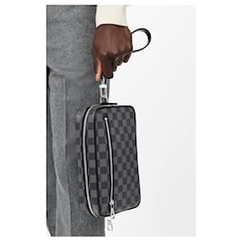 Louis Vuitton-LV Kasai clutch new-Grey
