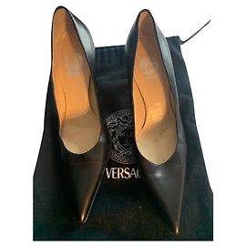 Versace Pumps Black Leather 36 Black