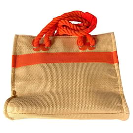 Escada Bolsas Bege Laranja