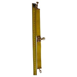 Collier tour de cou Valentino Garavani en velours jaune avec perle Doré