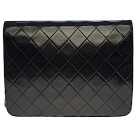 Chanel-Splendid Chanel Classique flap bag handbag in black quilted leather, garniture en métal doré-Black
