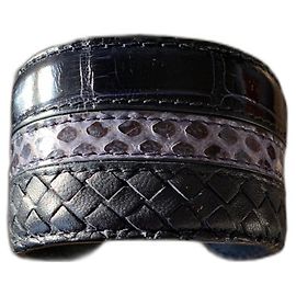 Bottega veneta midnight blue cuff bracelet new Navy blue
