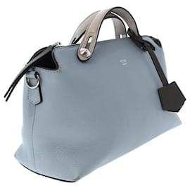 Fendi-Sacoche en cuir bleu Fendi By The Way-Noir,Bleu,Bleu clair