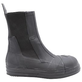 Rick Owens Bozo Chelsea Boots in Black Rubber Black