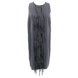 Vestido recto Brunello Cucinelli de seda gris con detalle de flecos Gris