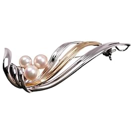 Tasaki-Tasaki Pearl-Silvery