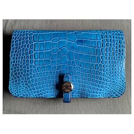 Hermès-Portefeuille en cuir de crocodile Dogon-Bleu