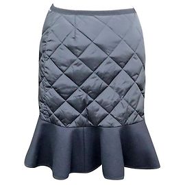 [Usado] [MONCLER] Saia Moncler Preto Acolchoado Nylon Preto # 40 Preto