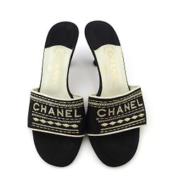 Chanel Mulas Preto Branco