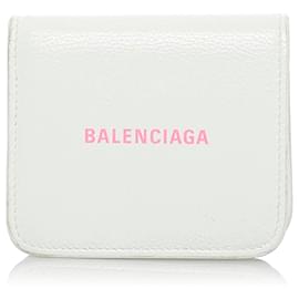 Balenciaga-Balenciaga White Everyday Bi-fold Leather Small Wallet-White