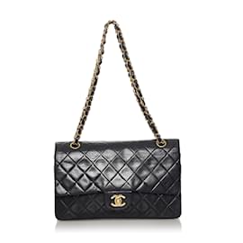 Chanel-Chanel Black Classic Lambskin Leather lined Flap Bag-Black