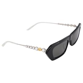 Gucci-Gucci GG0642S 001 Rectangular Sunglasses in Black Acetate-Black