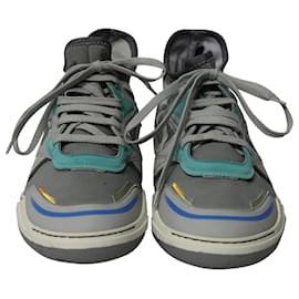 Lanvin-Sneaker de plongée Lanvin Mid Top en néoprène en cuir de veau nubuck gris Cuir-Gris