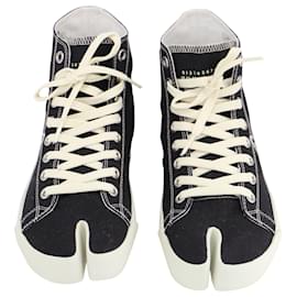 Maison Martin Margiela-Maison Margiela MM Embroidered Tabi High Sneakers in Black Canvas-Black