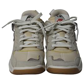 Nike-Nike Air Jordan MA2 SP Future Beginnings em Camurça Creme-Branco,Cru