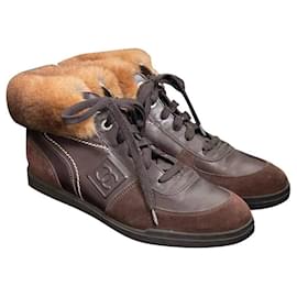 Chanel-Chanel Sneakers With Fur New-Brown