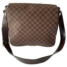 Louis Vuitton Alforjes Marrom