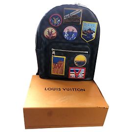 Louis Vuitton Backpack DR 3188 Fur Multiple colors