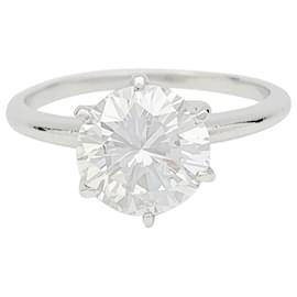 inconnue-Platinum and diamond solitaire, 2,23 carats.-Other