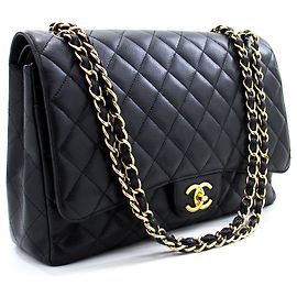CHANEL MAXI 13" Bolsa de ombro Caviar Grained couro de bezerro W Flap Chain Preto