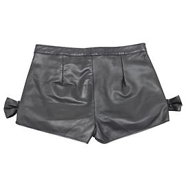 Rote Valentino Shorts mit Schleifendetails aus schwarzem Lammleder Schwarz