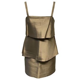 Moschino Rüschenkleid aus beiger Seide Braun Beige