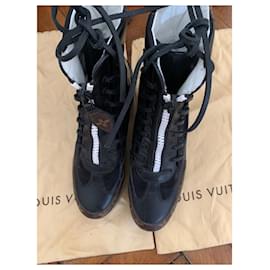 Louis Vuitton-Lauréate-Noir
