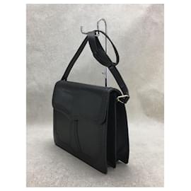 Yves Saint Laurent-[Used] YVES SAINT LAURENT ◆ Shoulder bag / Leather / BLK / Plain-Black