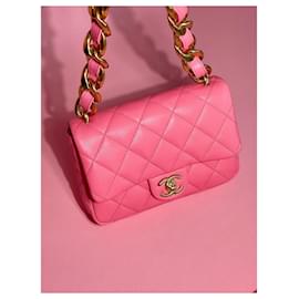 Chanel-Chanel Chunky Chain Funky Town Flap Bag.-Pink