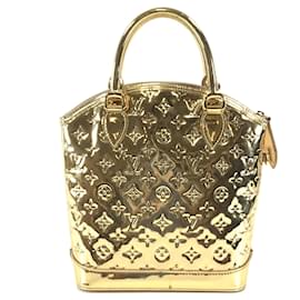 Louis Vuitton-Louis Vuitton Lockit Vertical PM Gold Mirror Pvc-Golden