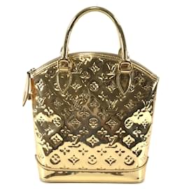 Louis Vuitton-Louis Vuitton Lockit Vertical PM Gold Mirror Pvc-Golden