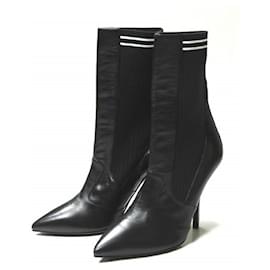 fendi pointed toe boots